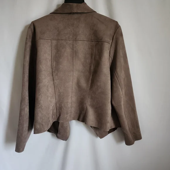 Kut from the Kloth Women's Dusty Rose / Mauve Moto Faux Suede Jacket - Picture 4 of 5